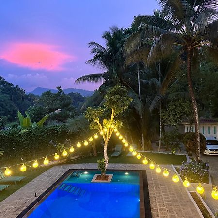 Heavens Holiday Resort Tennekumbura Exterior foto
