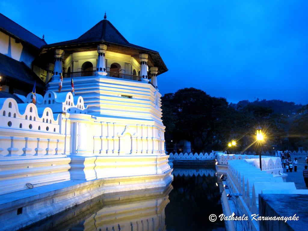 Heavens Holiday Resort Tennekumbura Exterior foto